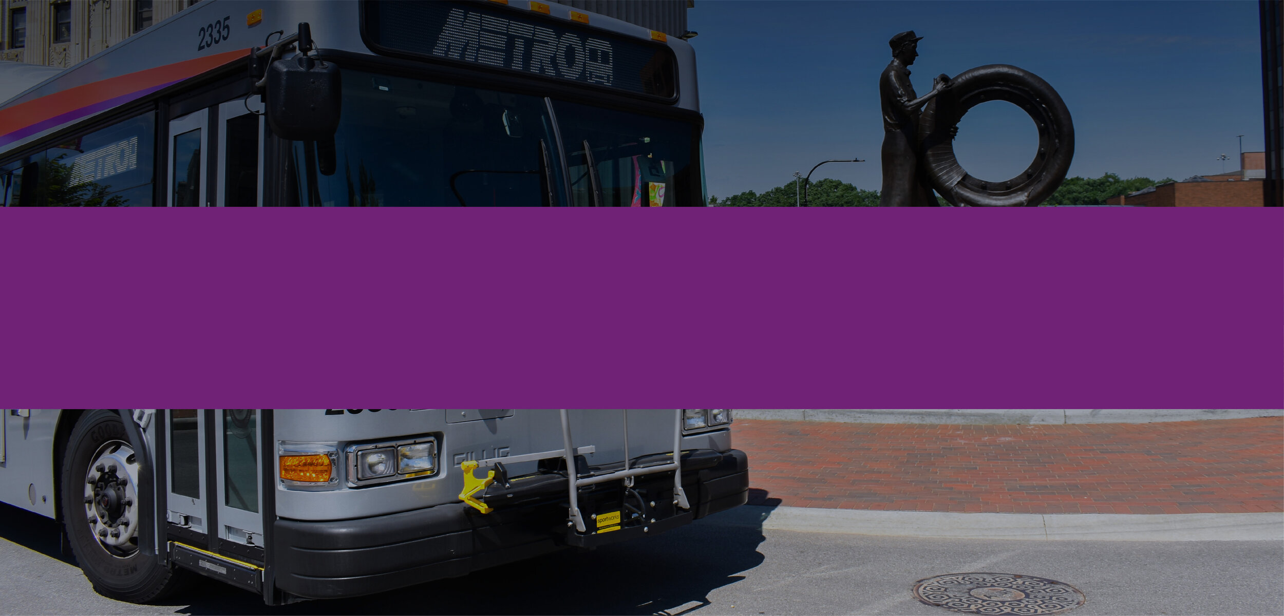 MetroBanners_CenterStripe-Bus.jpg
